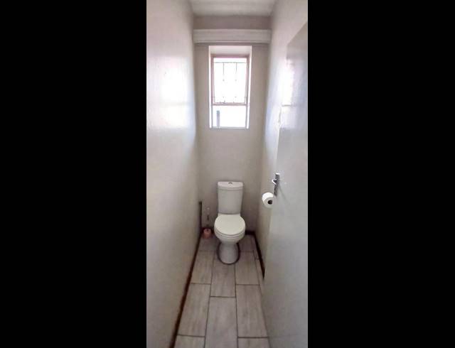 1 BEDROOM APARTMENT FOR SALE IN SUNNYSIDE